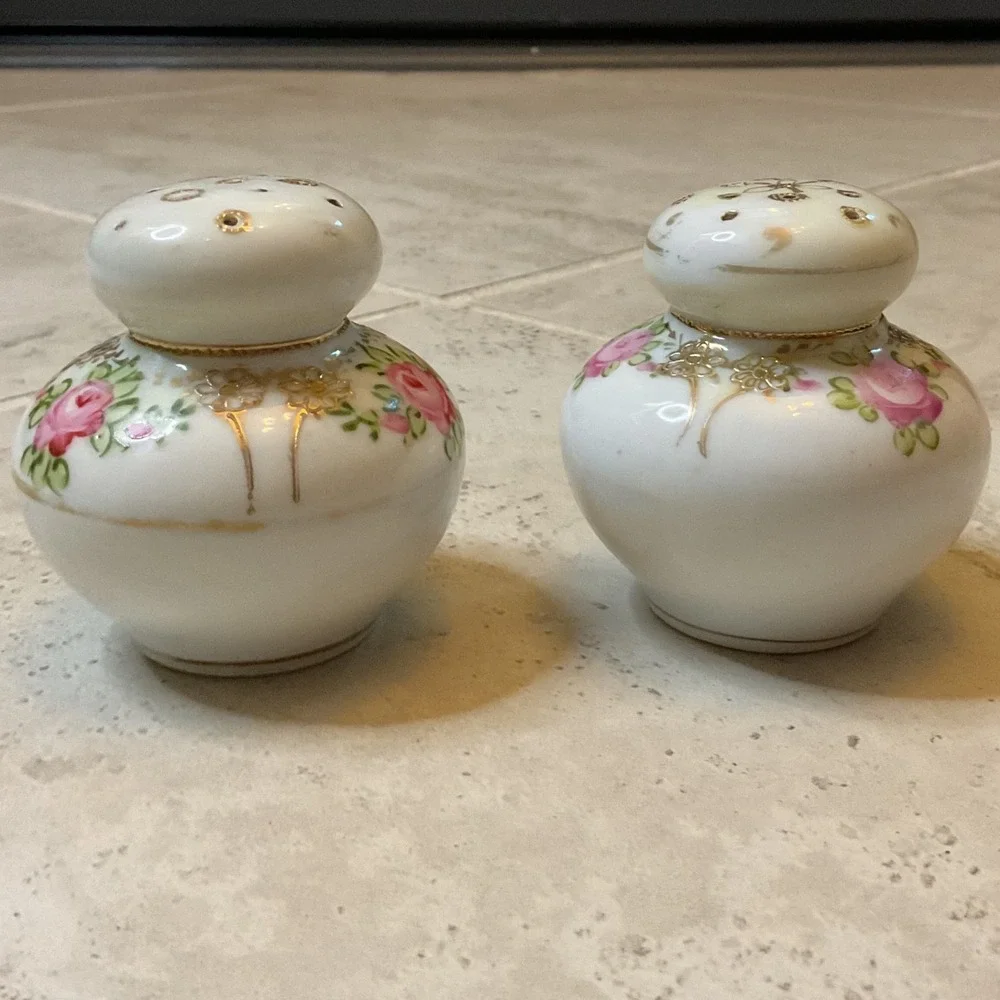 Vintage Hand Painted Porcelain Salt and Pepper Shakers Pink Roses Gold Gilt Set